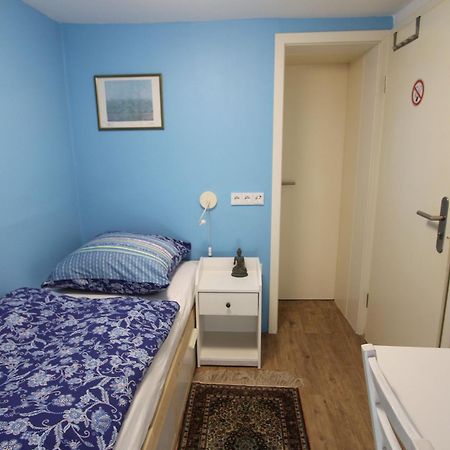 Kleine Wohnung Fuer Singles Daun Eksteriør bilde